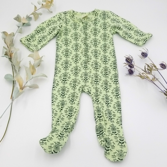 NWOT Kate Quinn 3-6M Footed Sleeper Green Floral - Picture 1 of 4